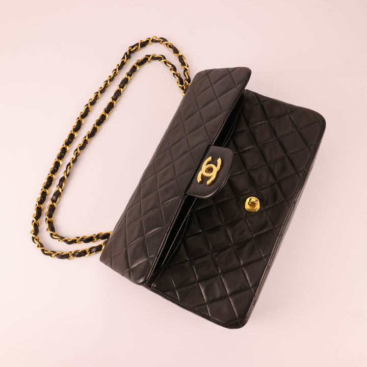Chanel Vintage Classic Flap Medium