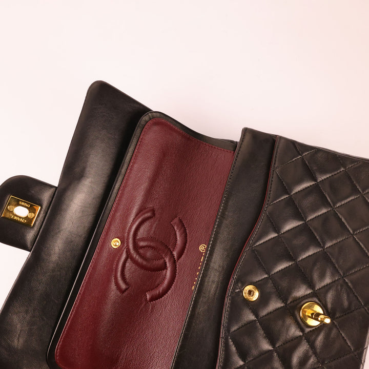 Chanel Vintage Classic Flap Medium