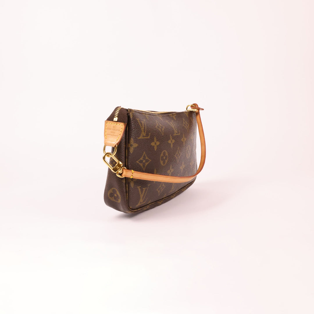 Louis Vuitton Pochette Accessoires