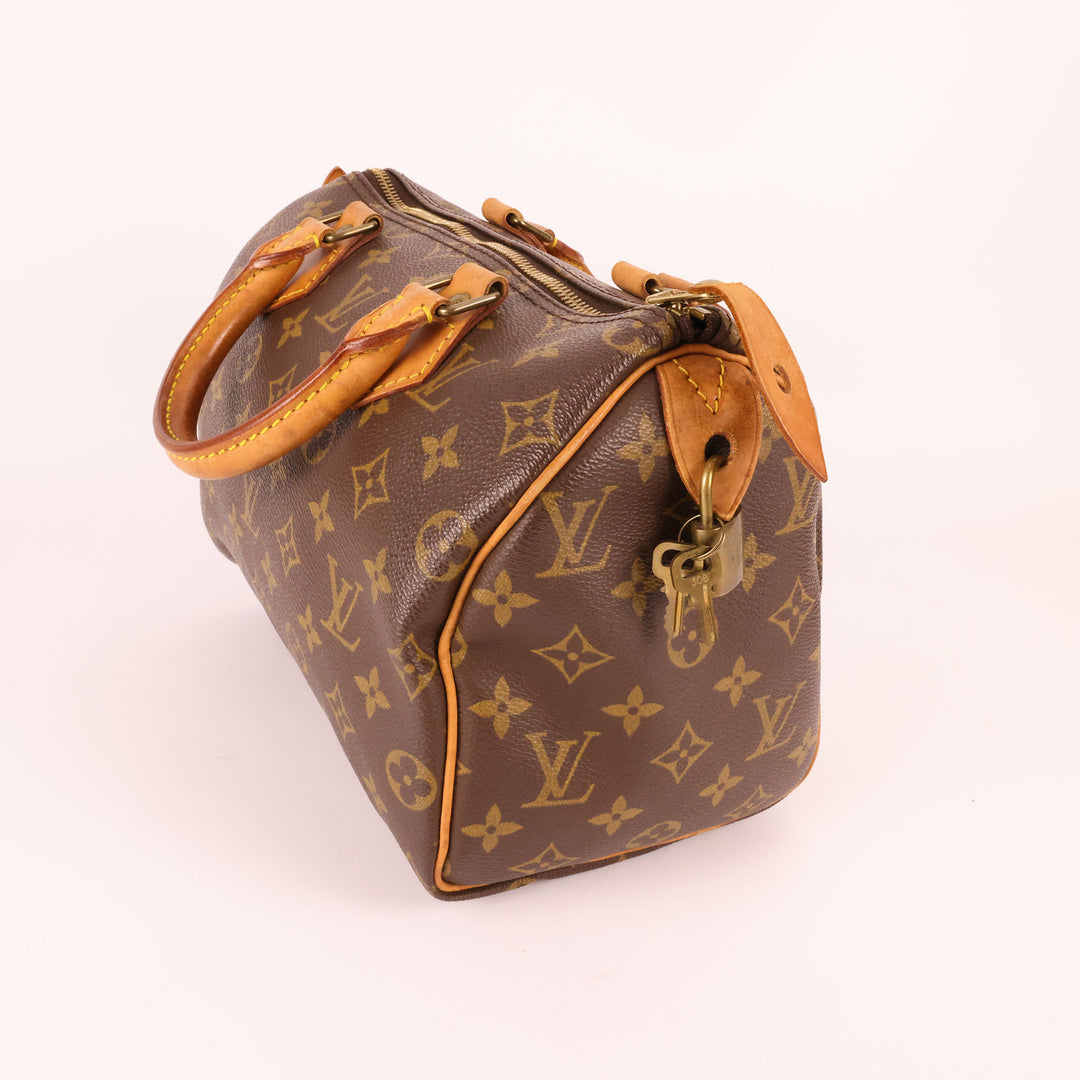 Louis Vuitton Speedy 25