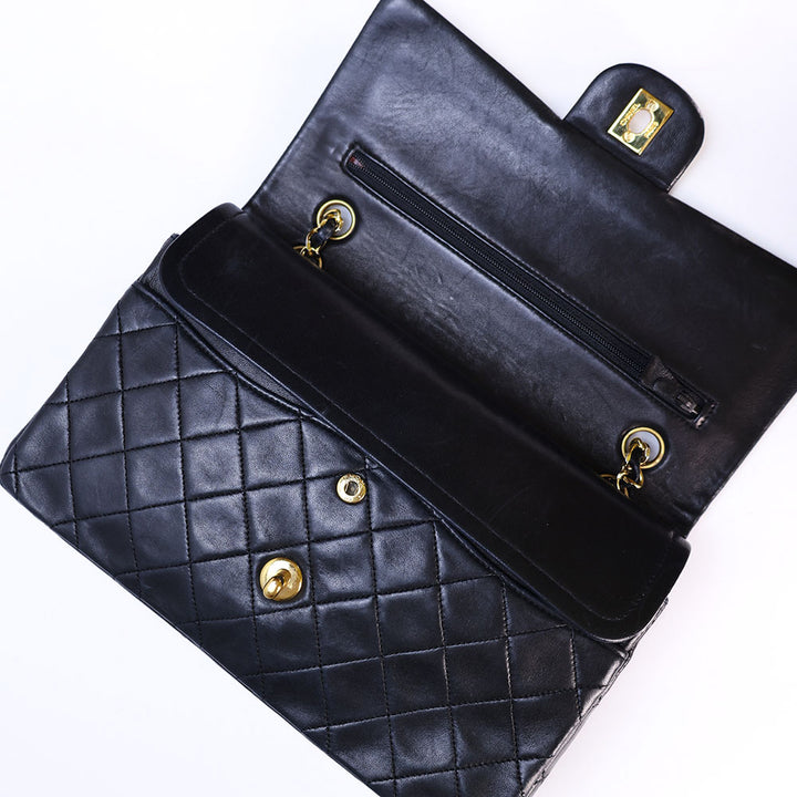 Chanel Vintage Classic Flap Medium