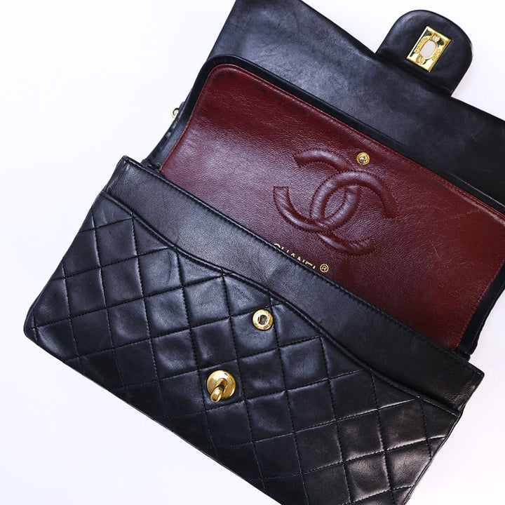 Chanel Vintage Classic Flap Medium