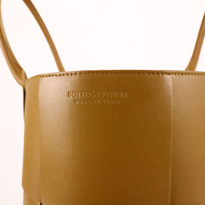 Bottega Veneta The Arco Tote Gross