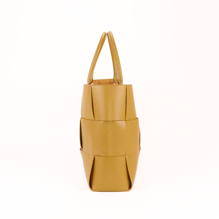 Bottega Veneta The Arco Tote Gross