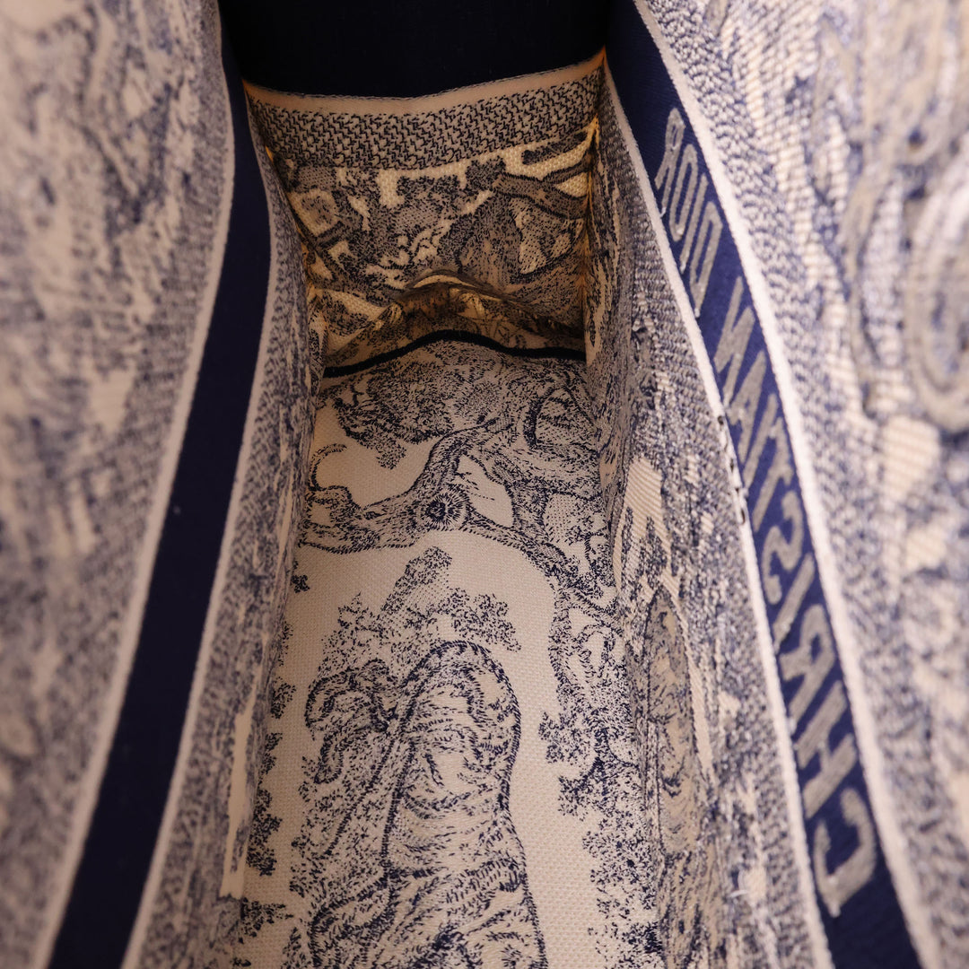 Christian Dior Book Tote Large - Doo JUY Embroidery