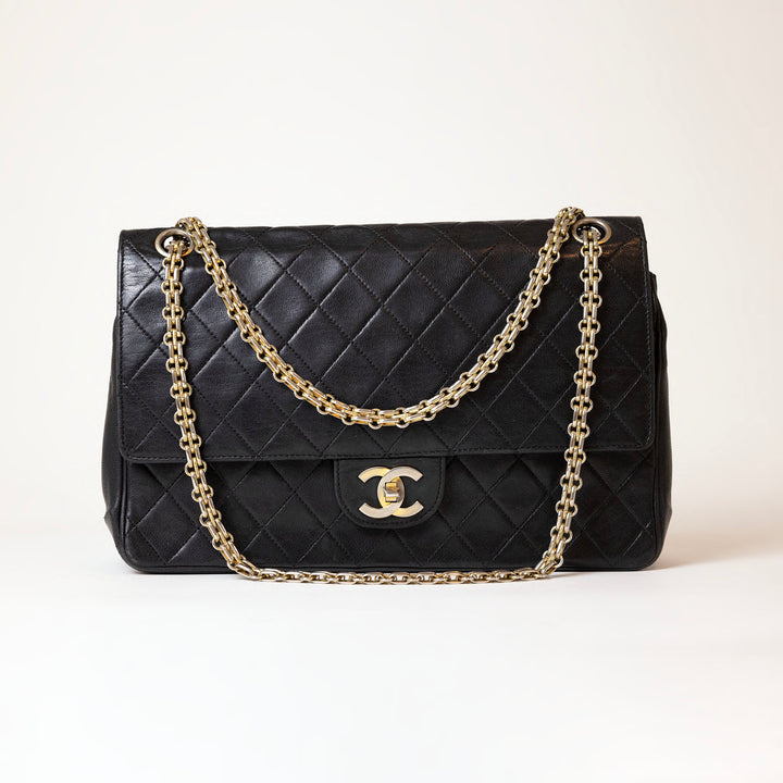 Chanel Vintage Classic Flap Medium